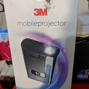 3M Mobile Projector